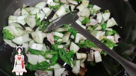 娱乐吃瓜小花儿,吃瓜小花儿的幕后故事