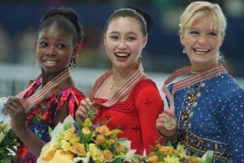 小影娱乐网友吃瓜,吃瓜现场，揭秘娱乐圈幕后真相